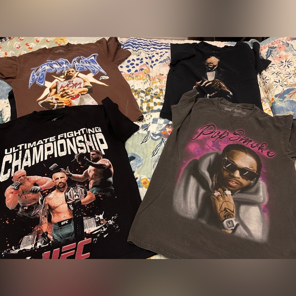 Pacsun graphic tee bundle size small/medium UFC